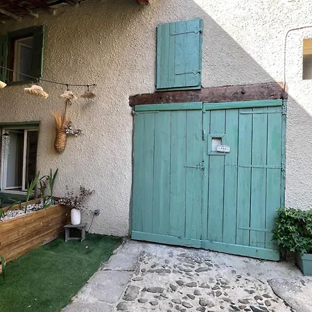 Cozy Independent Apartmán *